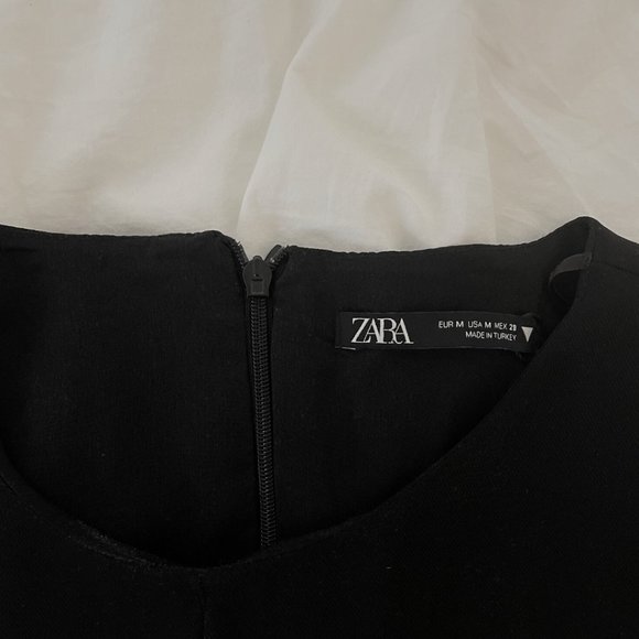 Zara Gathered Black Mini Dress - Picture 6 of 7